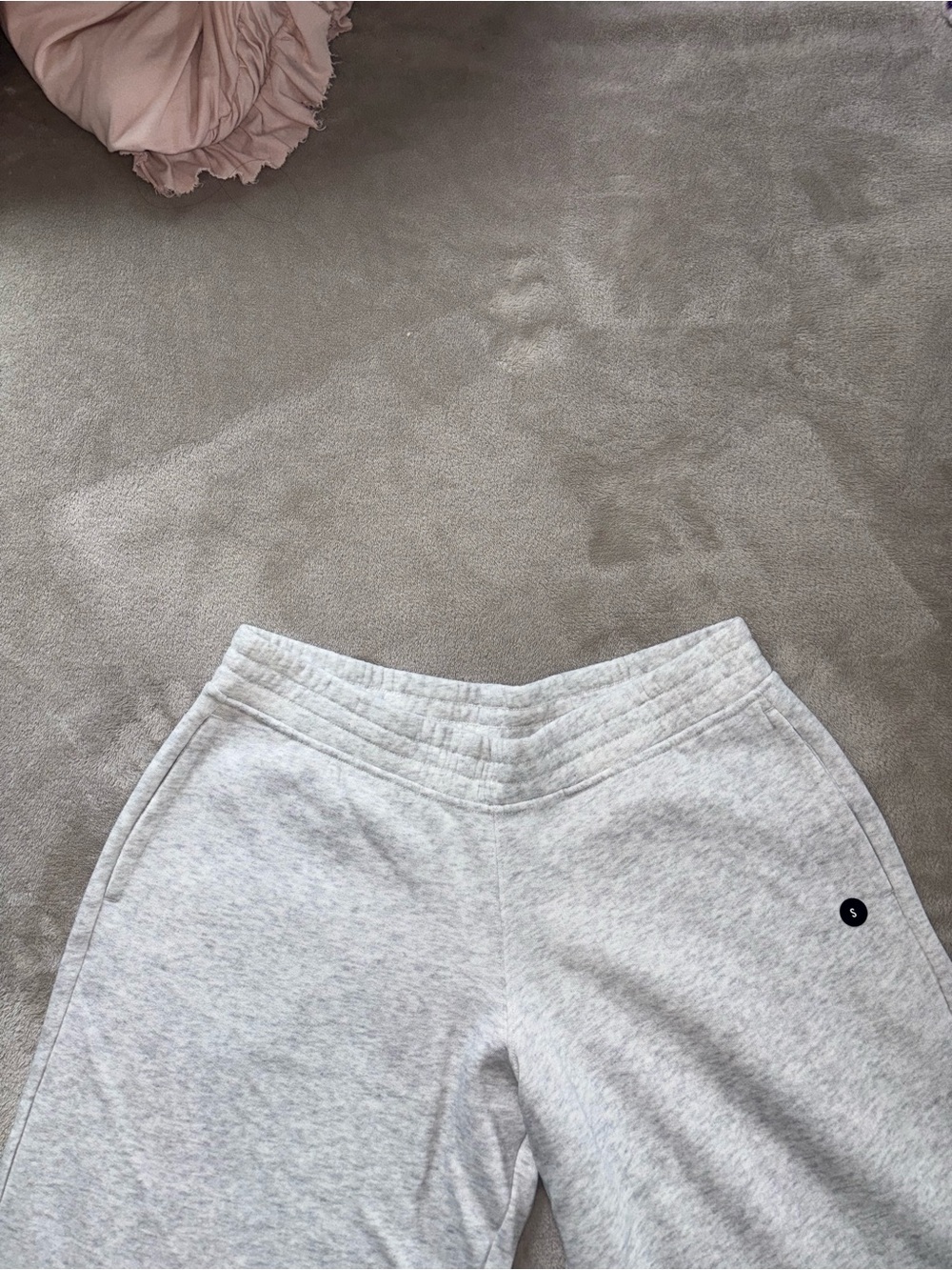 NWT Hollister Baggy Grey Sweatpants - Picture 3 of 11